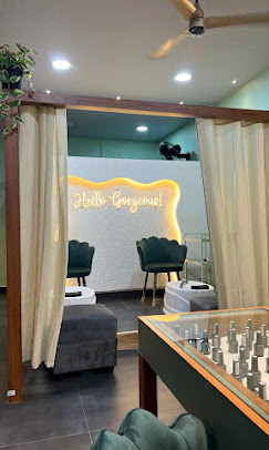 Hello Gorgeous neon-lit styling area